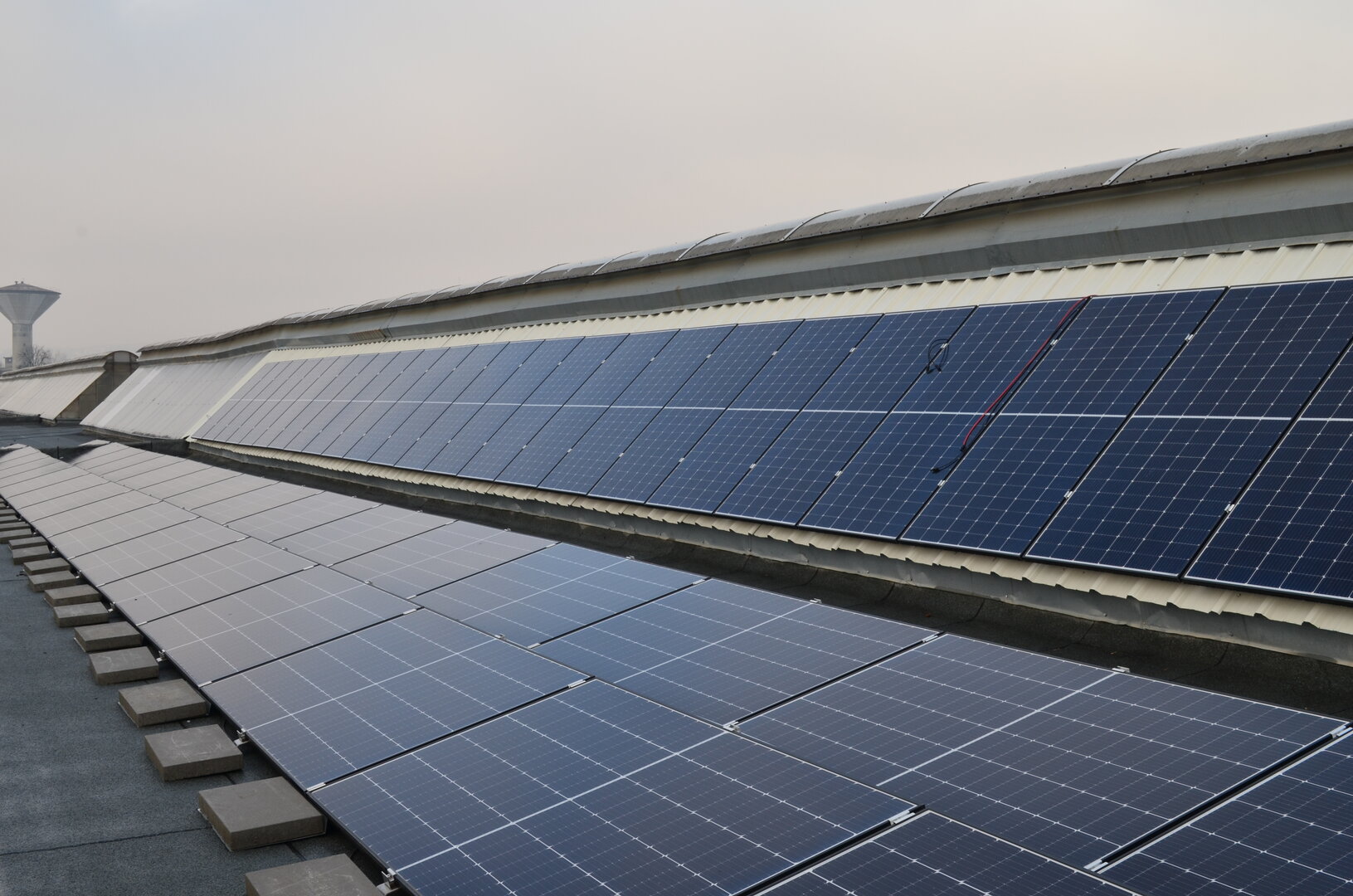 Sistem fotovoltaic complet