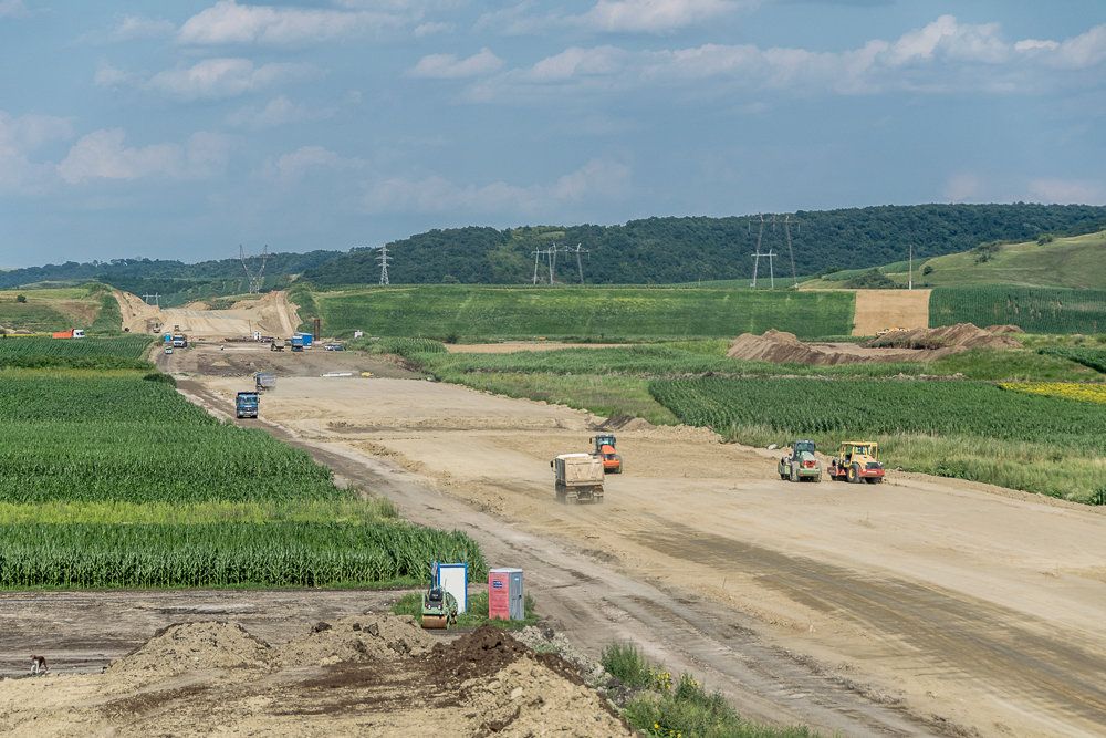 Construcție nouă - Autostrada Transilvania, tronson Ogra-Iernut