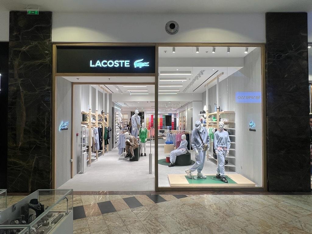 Magazin Lacoste- Baneasa Shopping City