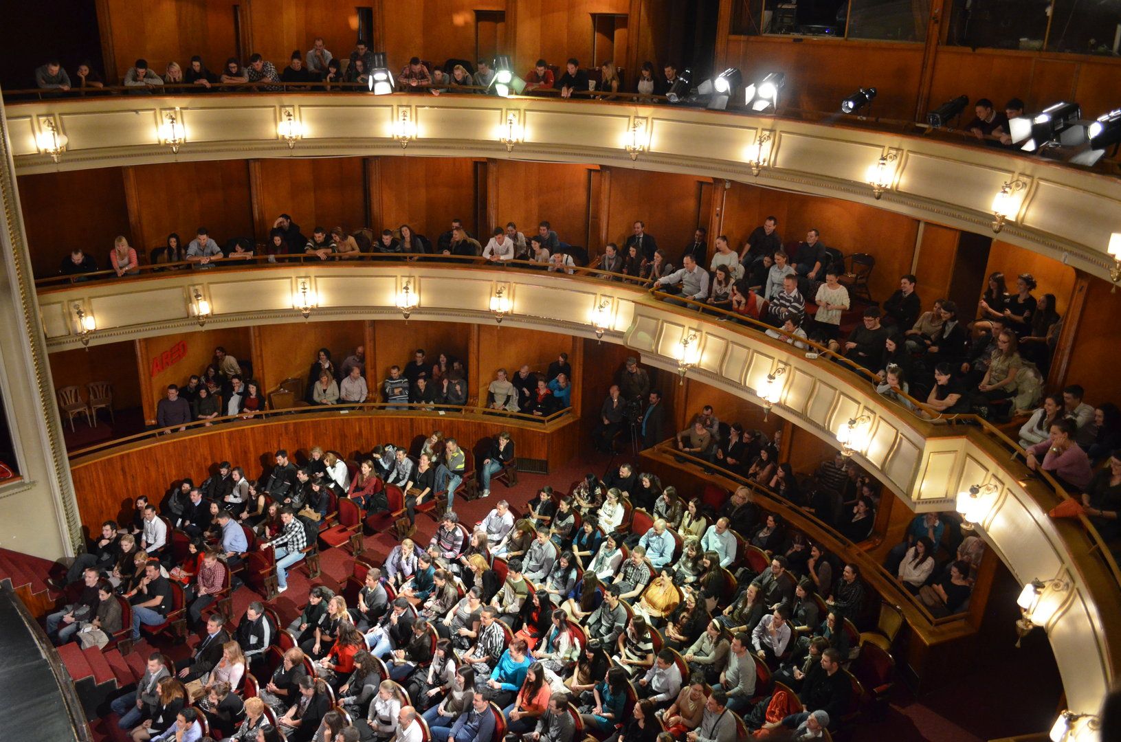 Piesă de teatru pentru FinProm!