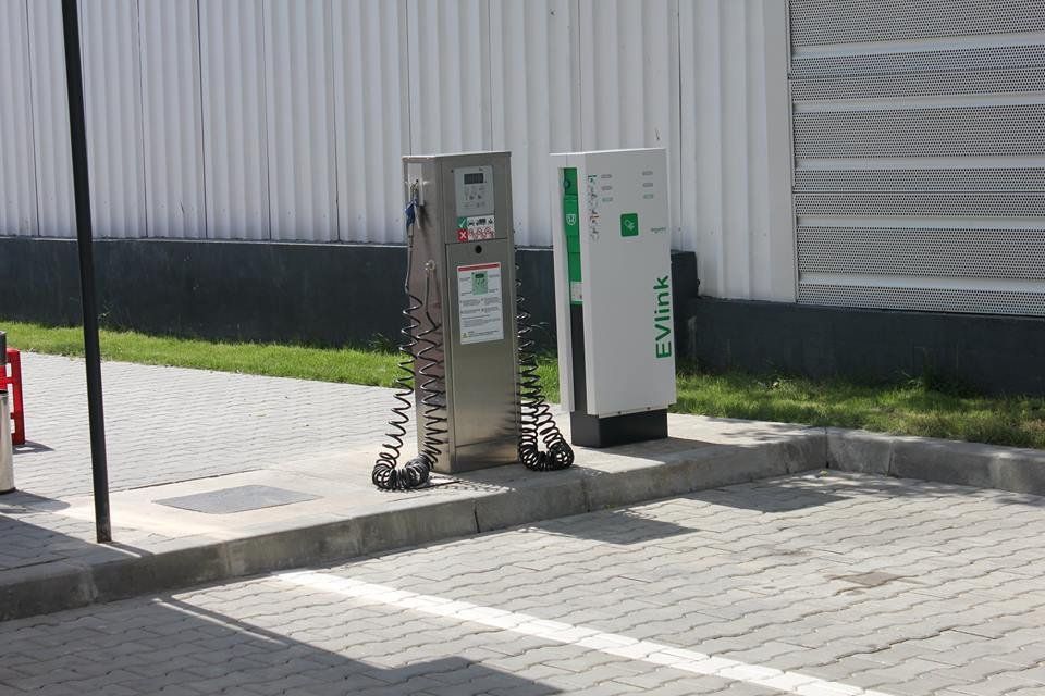 La SOCAR Theodor Pallady poti alimenta si masina ta electrica