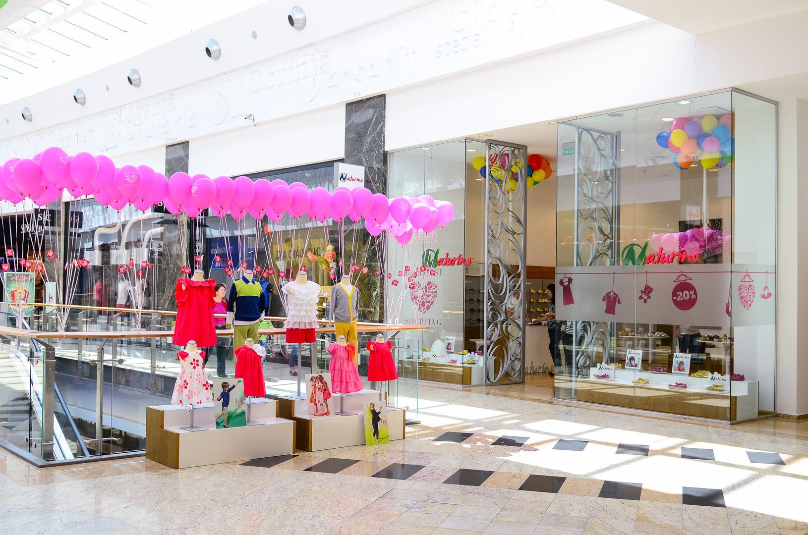 Magazinul NATURINO, Baneasa Shopping City