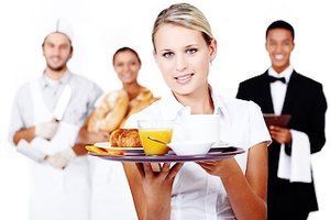 Ospatari, Barmani, Receptioneri, Cameriste